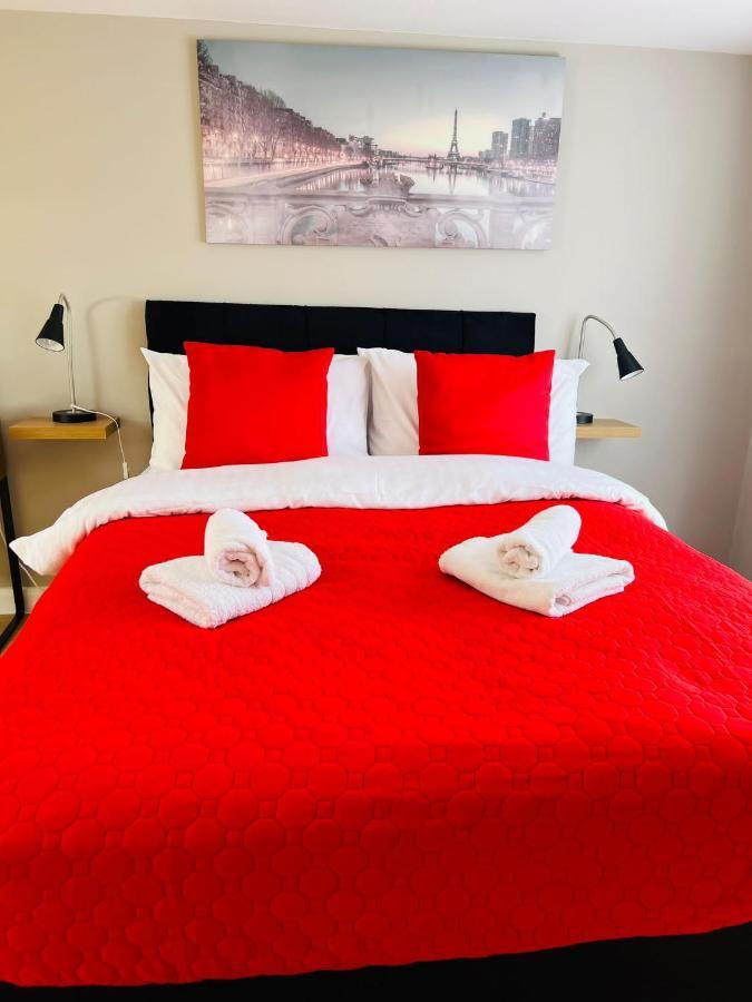 Indigo Suites Enfield Eksteriør billede