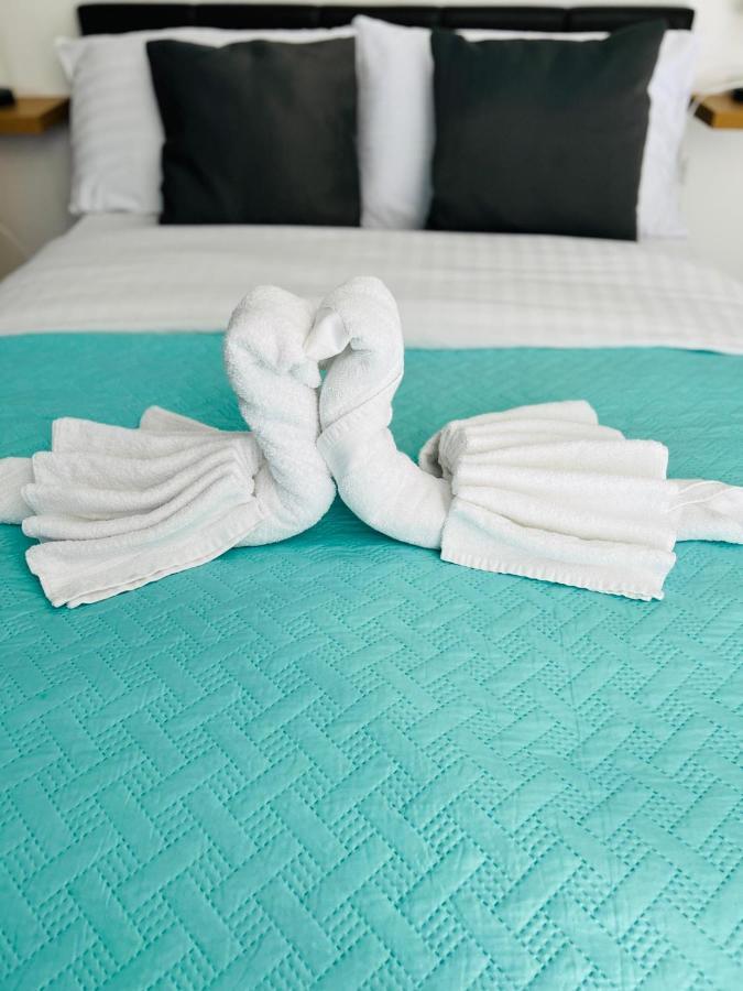 Indigo Suites Enfield Eksteriør billede